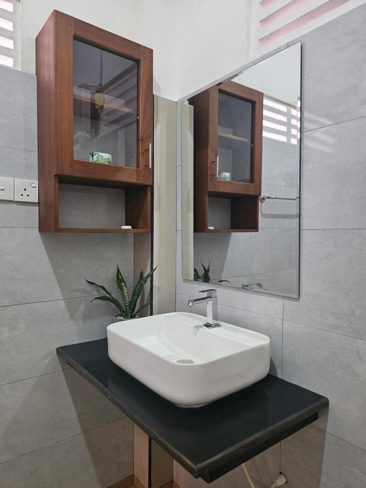Optimum Residencies Bed & Breakfast Negombo Dış mekan fotoğraf