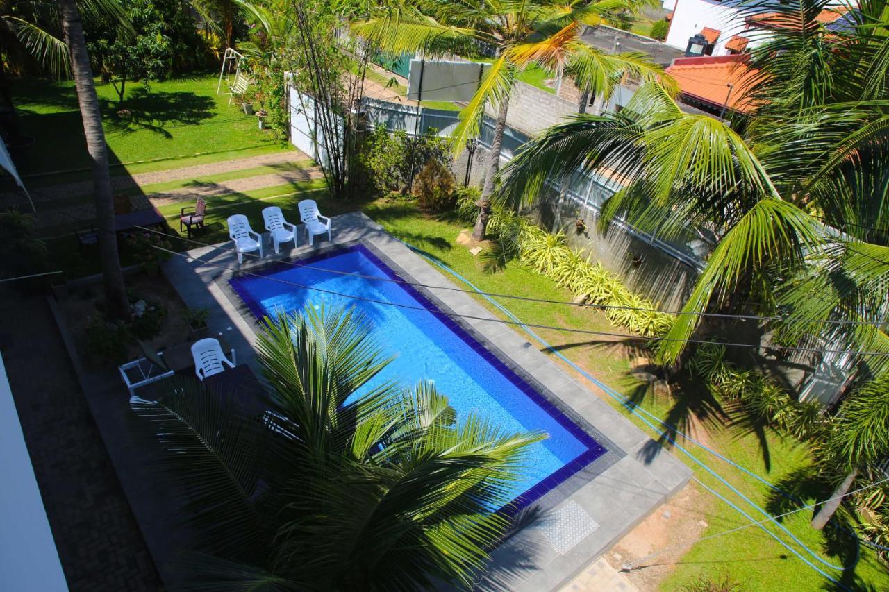 Optimum Residencies Bed & Breakfast Negombo Dış mekan fotoğraf
